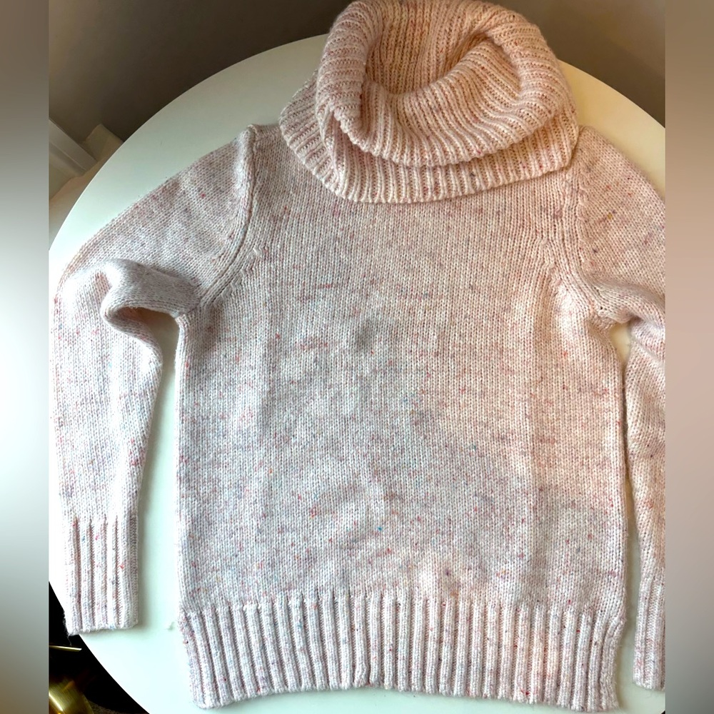 LOFT Cozy Pink Turtleneck Sweater, funfetti
Pattern